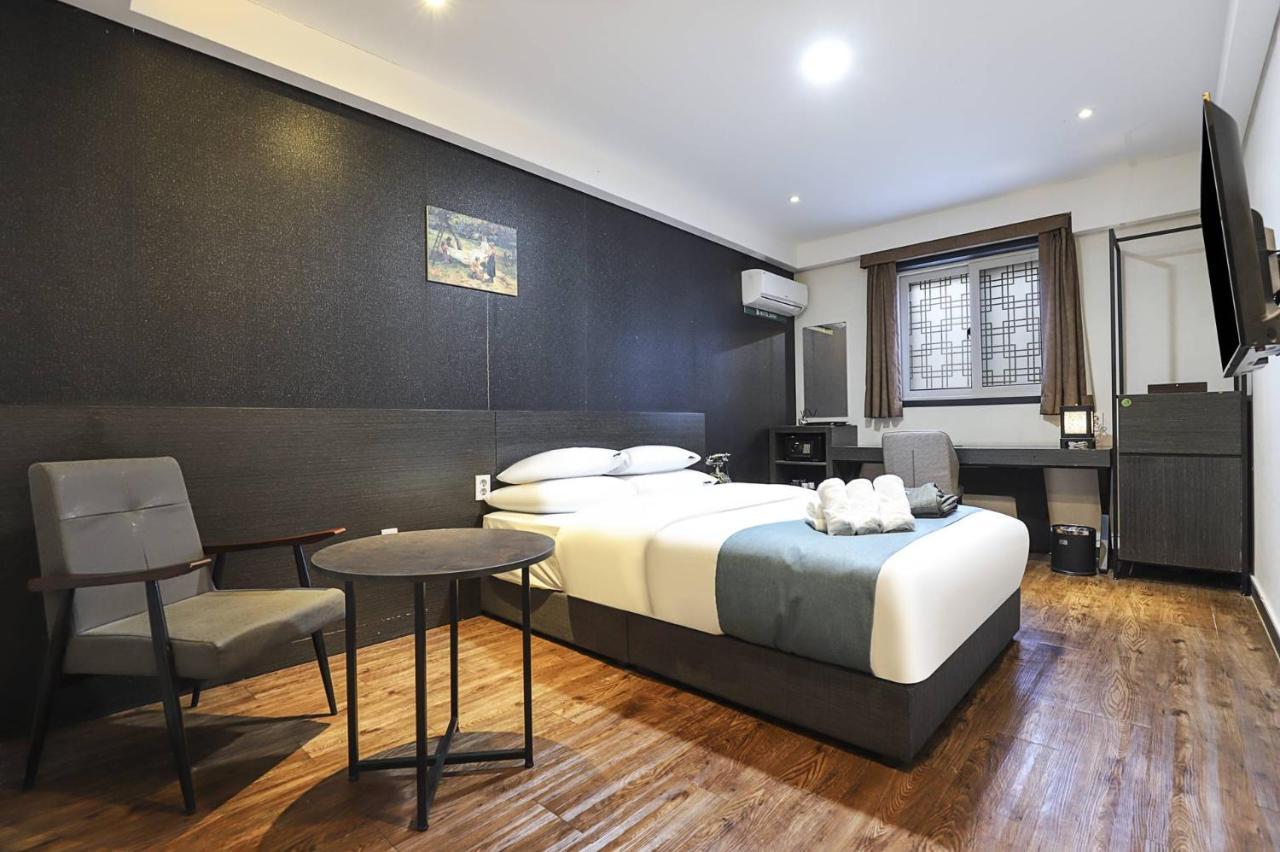 Suwon Dono1796 Hotel Exteriér fotografie